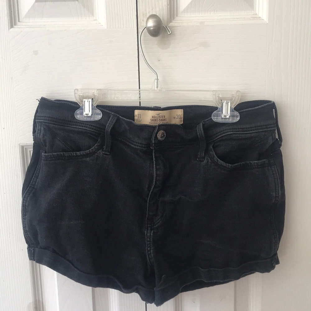 Hollister short-short high rise black jean shorts